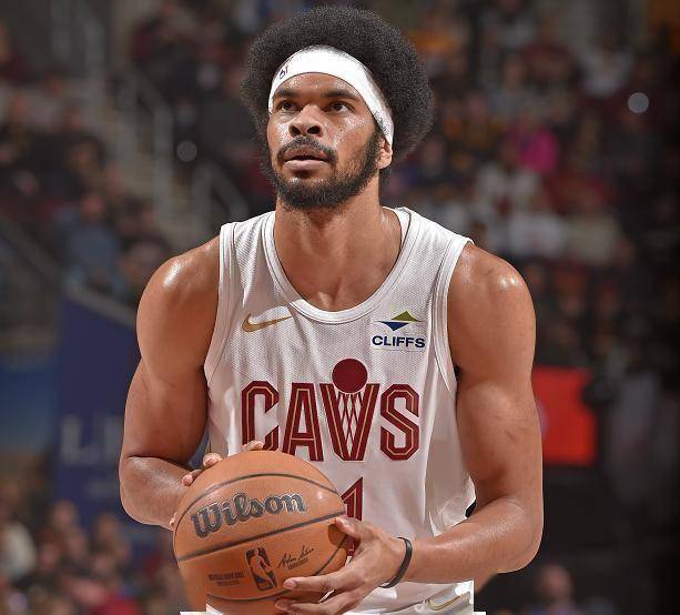 李明全能战将!贡献30分+8篮板+5助攻全面爆发!的简单介绍 李明全能战将!贡献30分+8篮板+5助攻全面爆发!的简单介绍