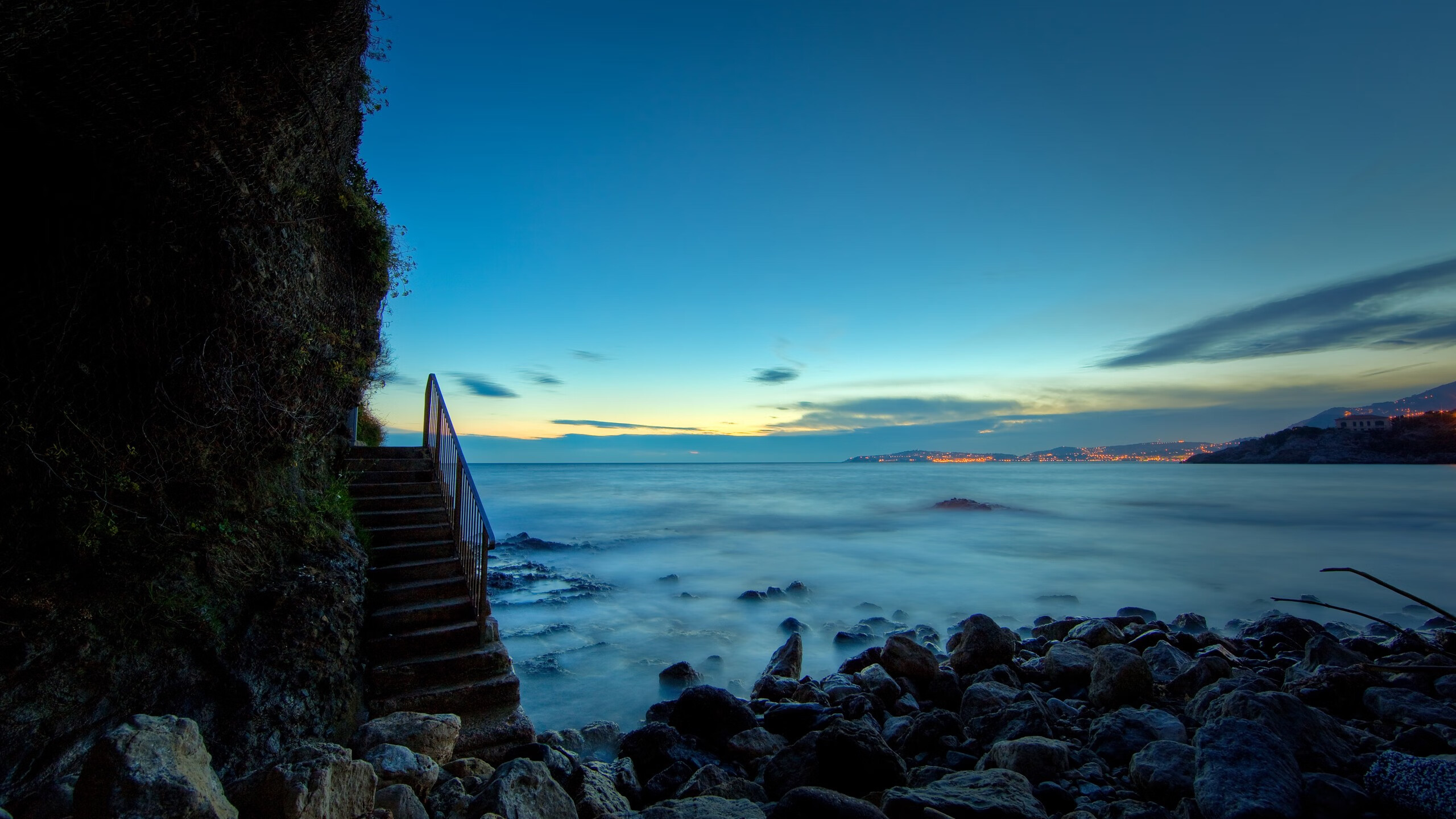 星空体育首页-男子转型受限 女子频创佳绩